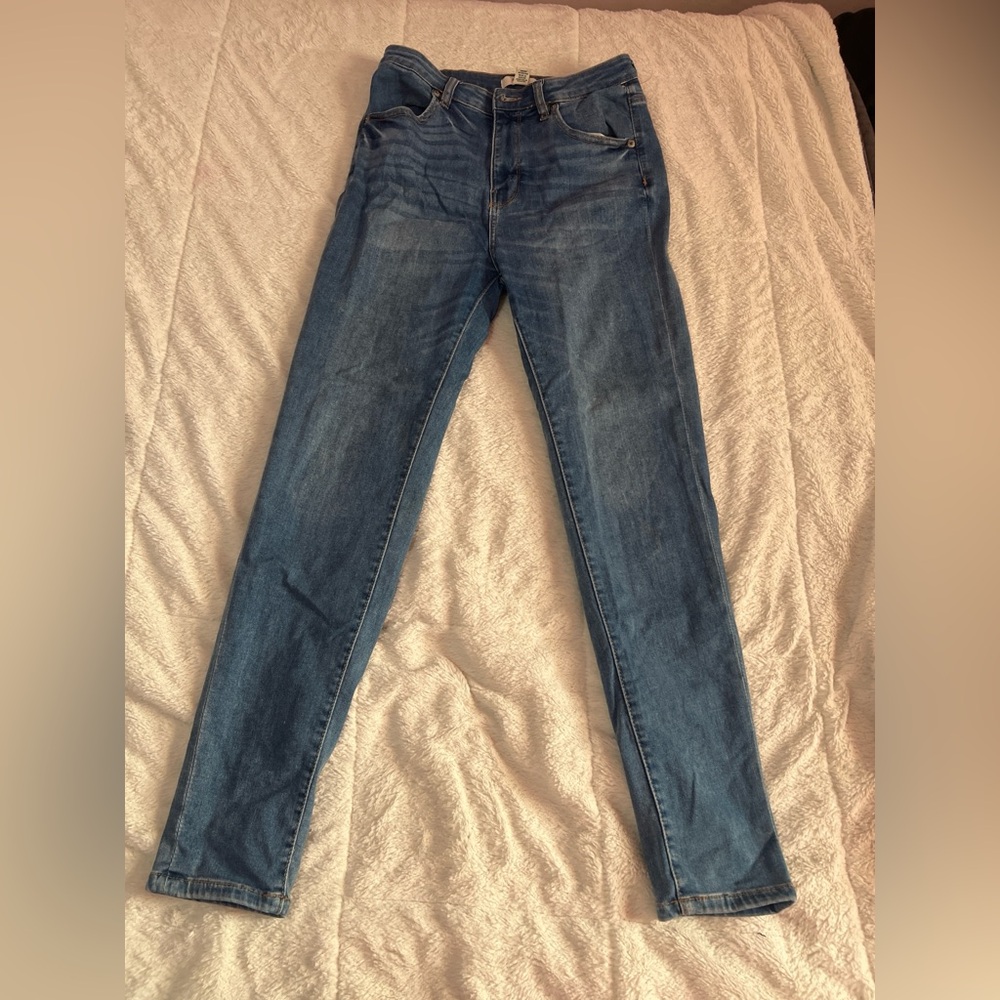 Forever 21 Women's Skinny Jeans in Blue
